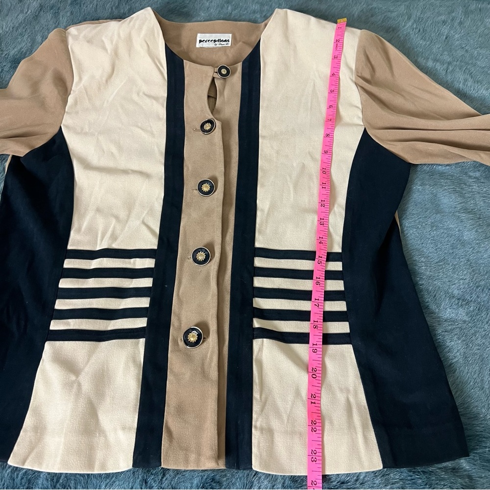 Perceptions By Irene B Button Down Blouse Or Ligh… - image 5